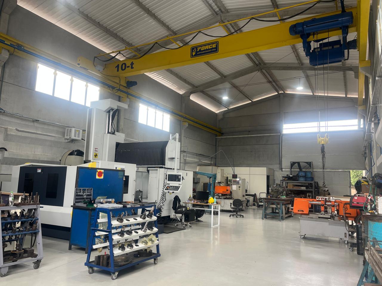 Centro de usinagem CNC pórtico com ponte rolante de 10 toneladas